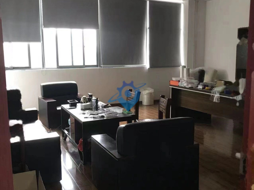东西湖径河1460平米仓库精装修，13元可生产轻加工，仓储物流，配套全