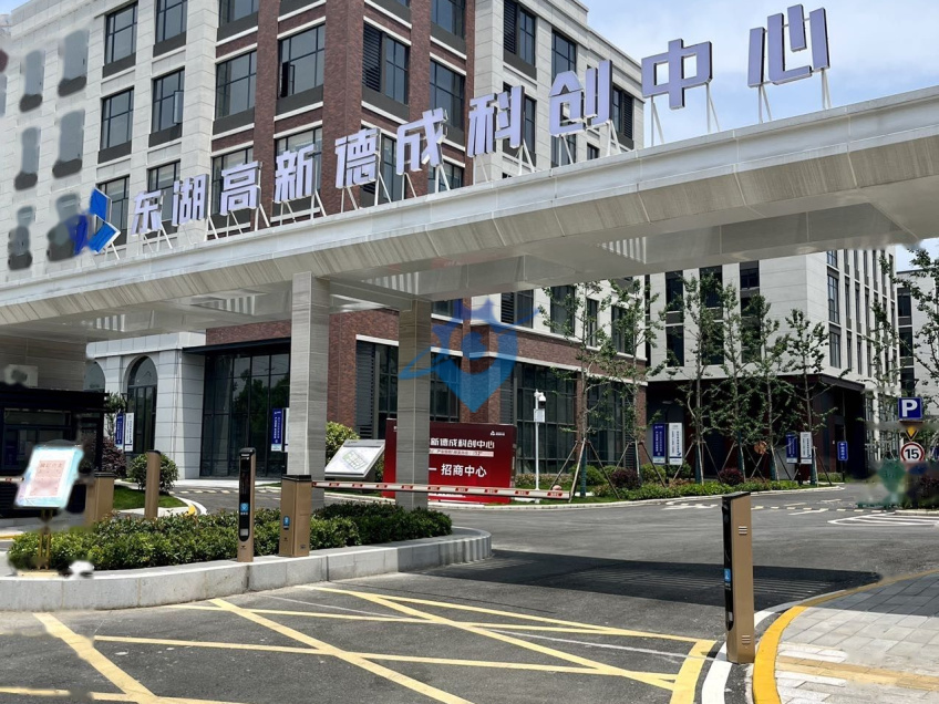 武汉主城区,一江两湖三高校, 首层层高7.2米,适合生产,研