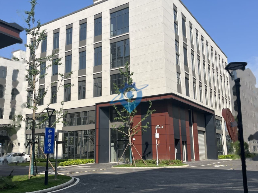 武汉主城区,一江两湖三高校, 首层层高7.2米,适合生产,研