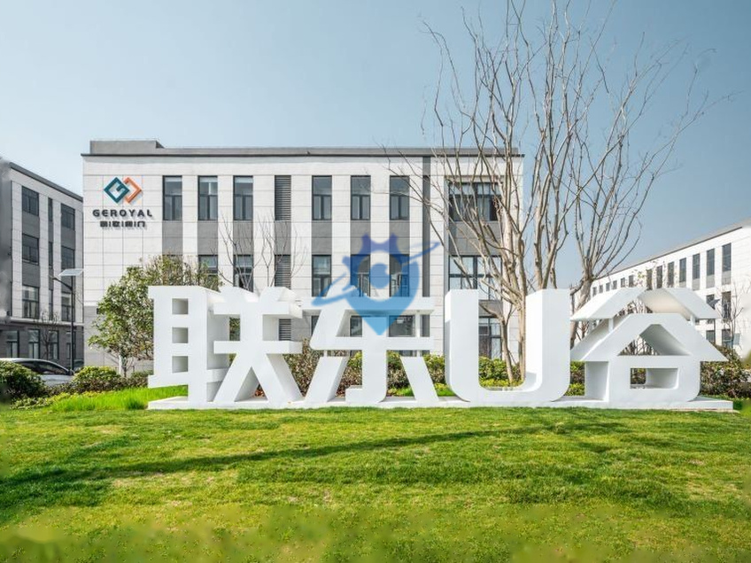 3层独栋,独门独户,50年产权,地铁口旁