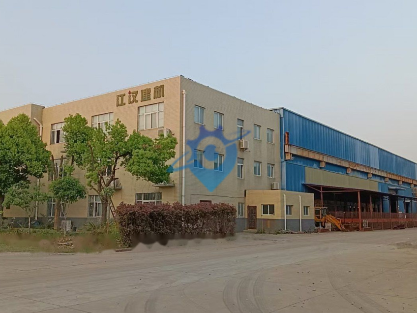 武钢江北工业院内9成新厂房土地整体出售