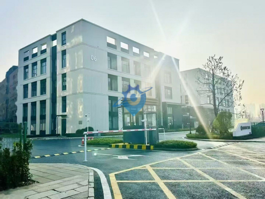 汉口北独栋厂房轻轨1号线旁,7.2m层高、赠露台，品质园区，首付二成起