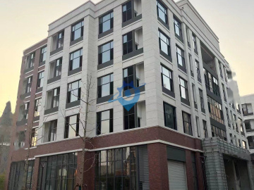 双地铁口，层高7.2米现房出售，光谷南，主城区三环边，